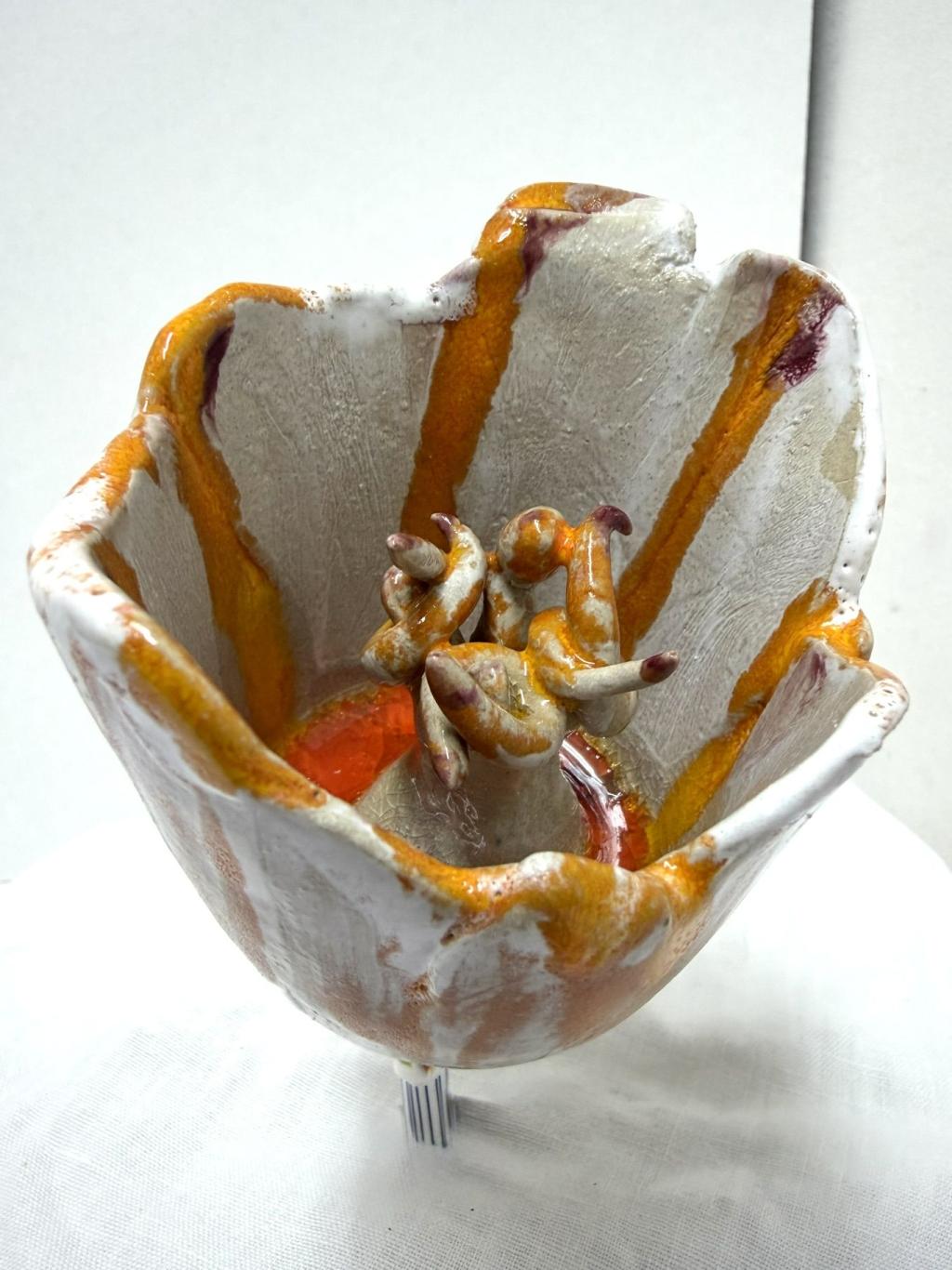 mittlere Blüte gestreift